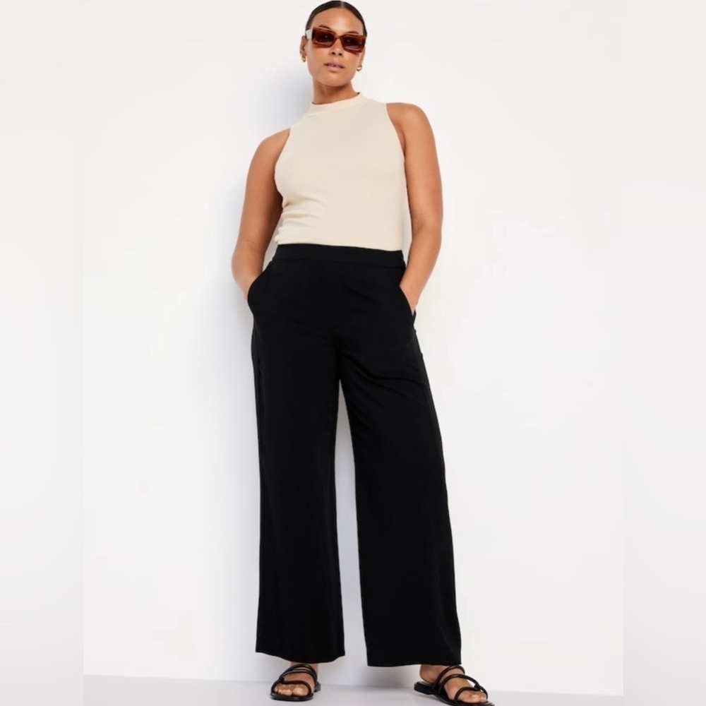 NWT! Old Navy Black High-Waisted Playa Soft-Spun Wide-Leg Pants 🛝 - Picture 3 of 10